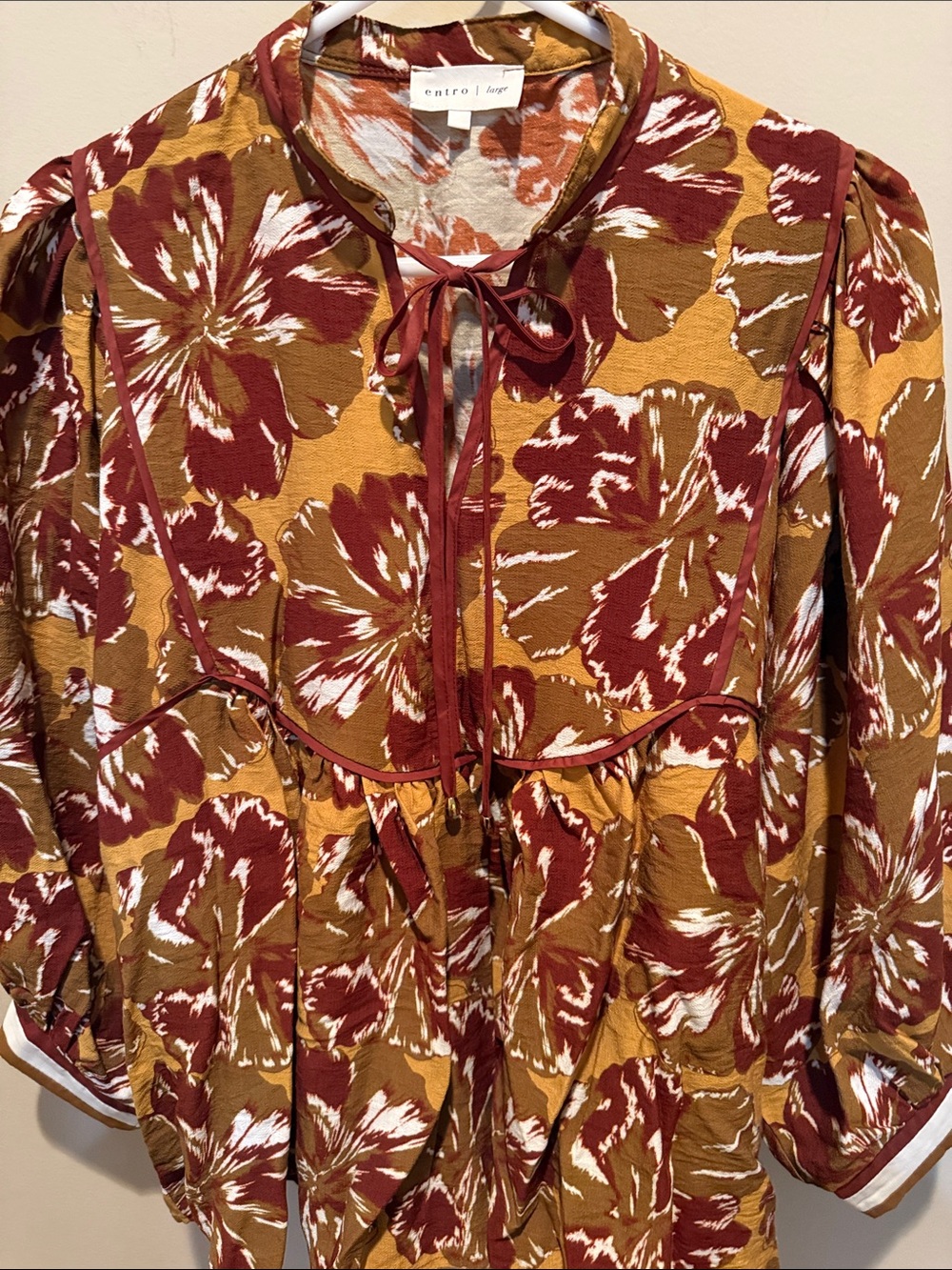 entro Floral Blouse in Rust, Mustard & Cream (worn once!) - Picture 5 of 7